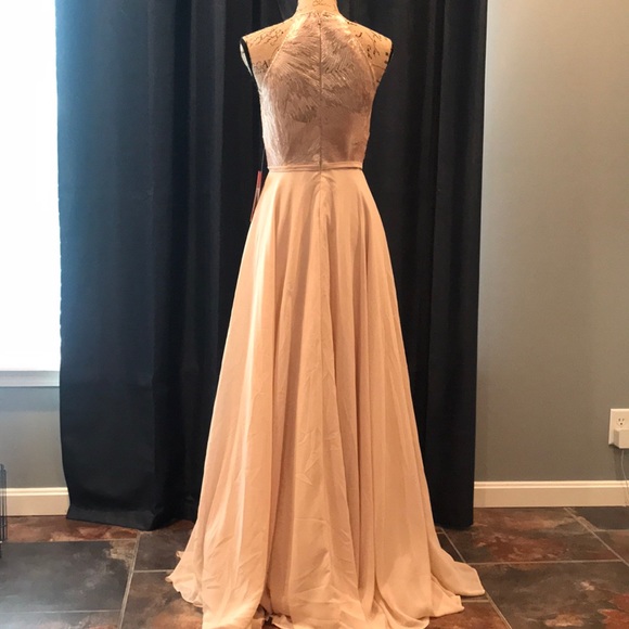 GORGEOUS Blush Formal Dress - Picture 2 of 6